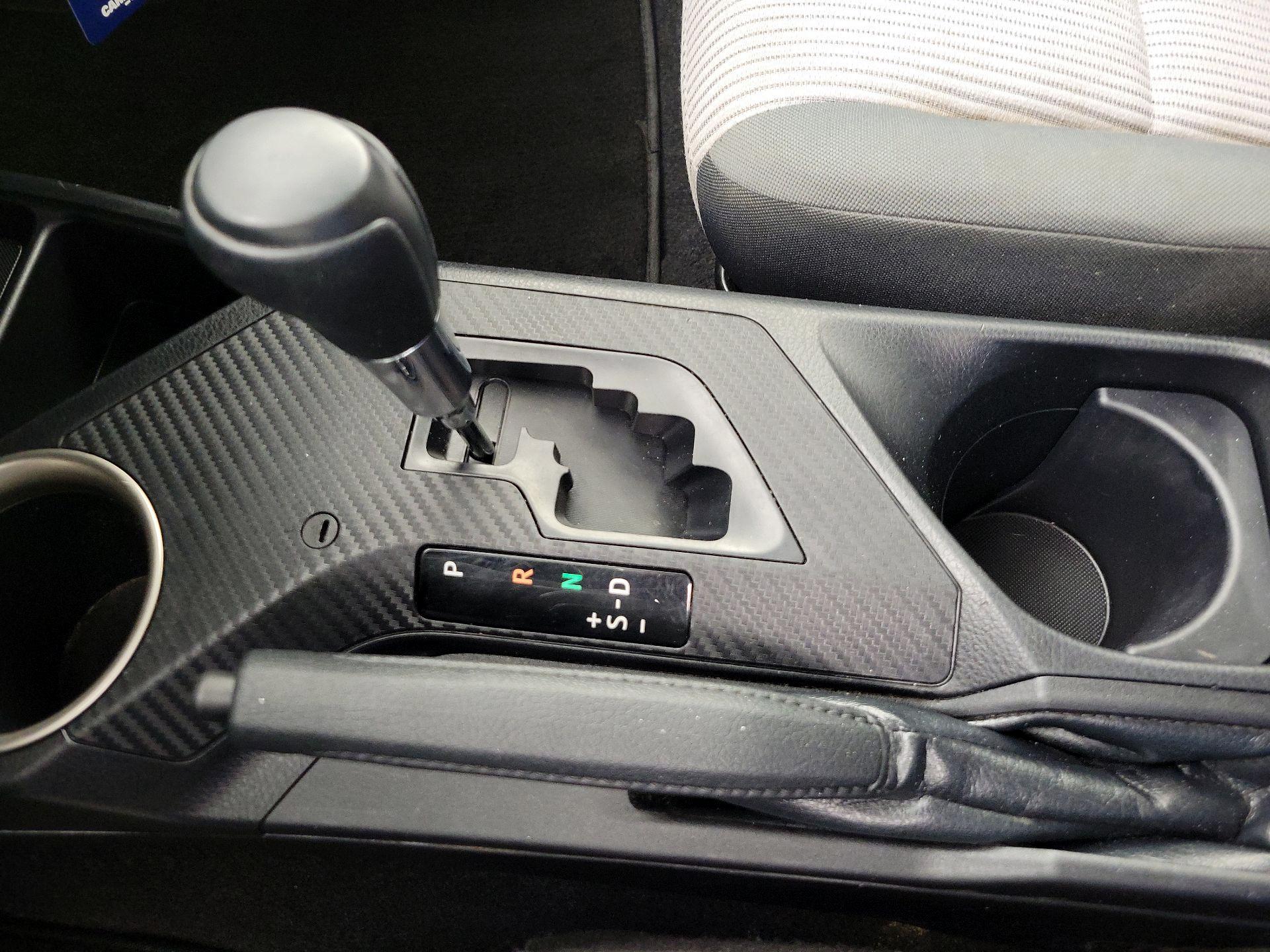 Thumbnail: 2014 Toyota RAV4 - 17