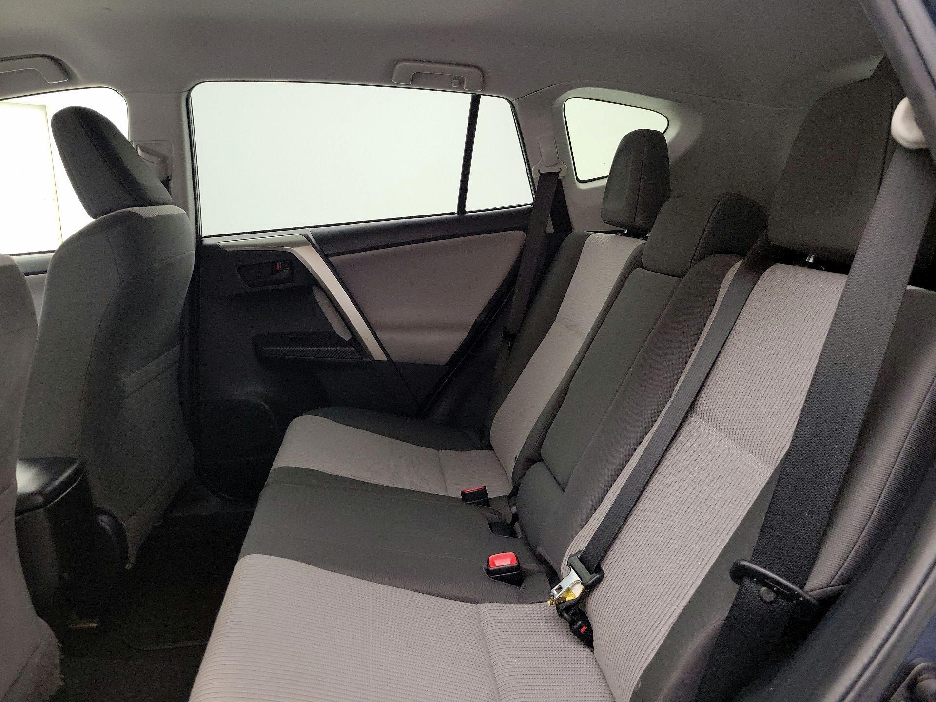 Thumbnail: 2014 Toyota RAV4 - 19