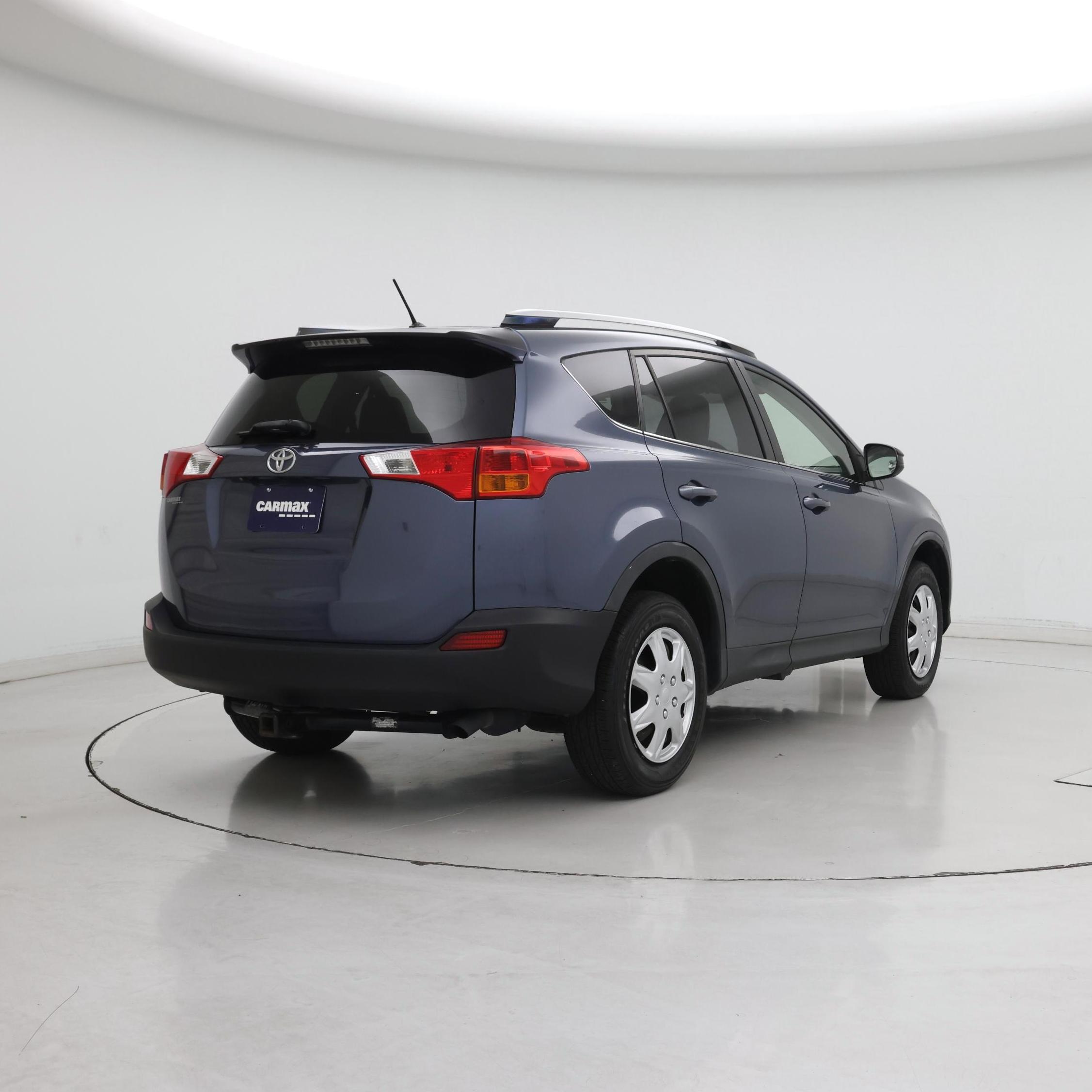 Thumbnail: 2014 Toyota RAV4 - 8