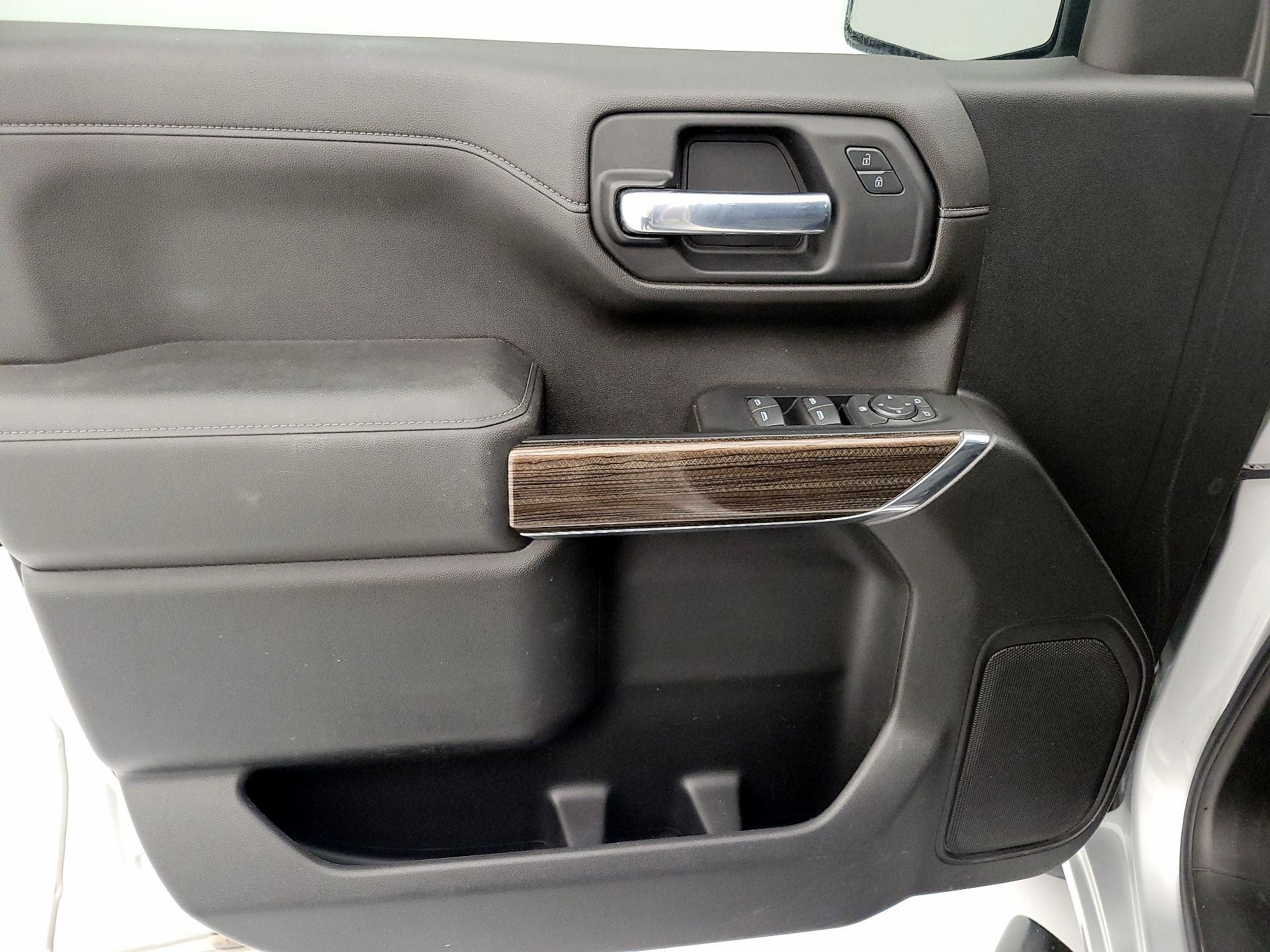 Thumbnail: 2021 Chevrolet Silverado 1500 - 12