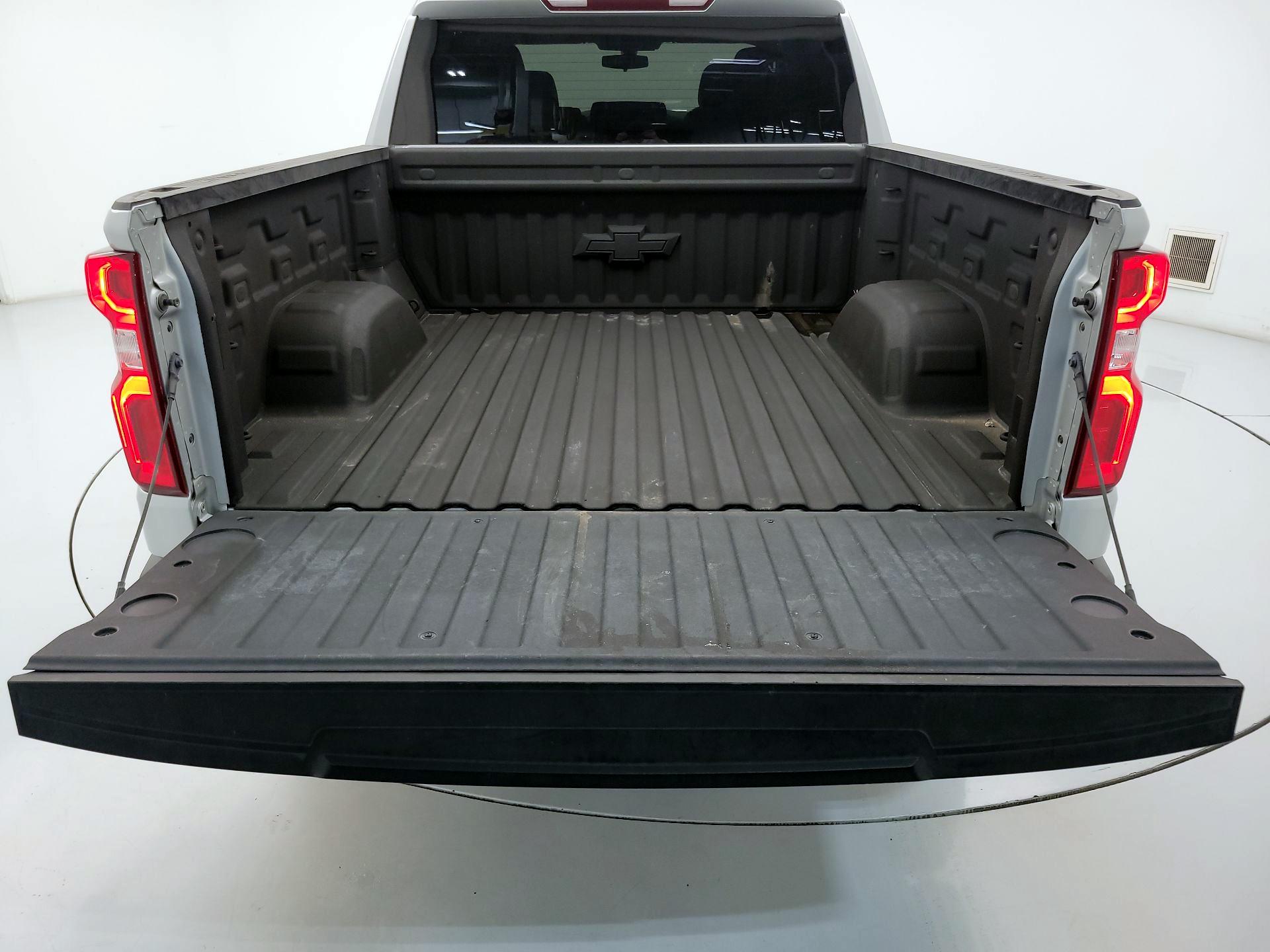 Thumbnail: 2021 Chevrolet Silverado 1500 - 20