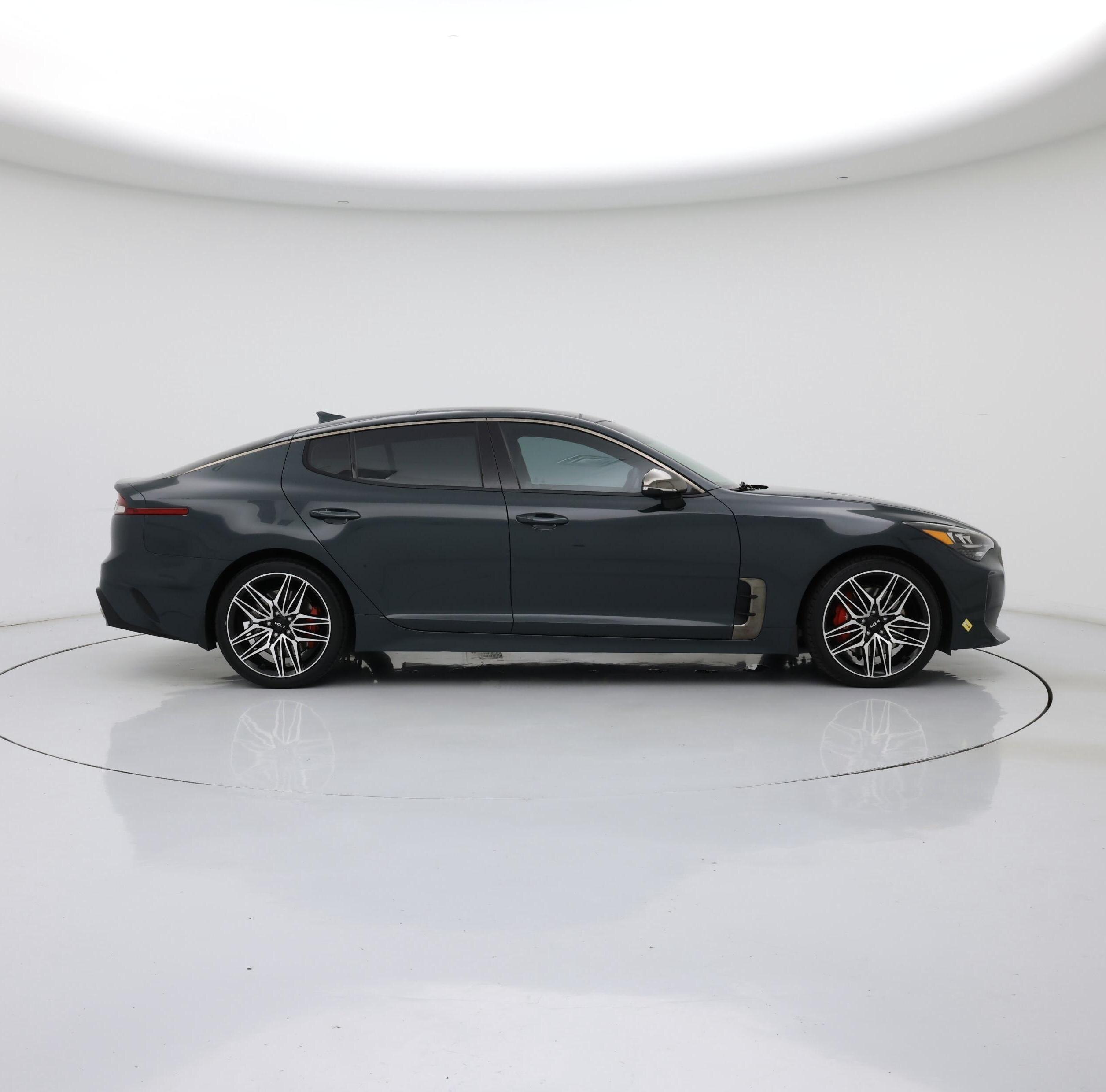 Thumbnail: 2022 Kia Stinger - 7