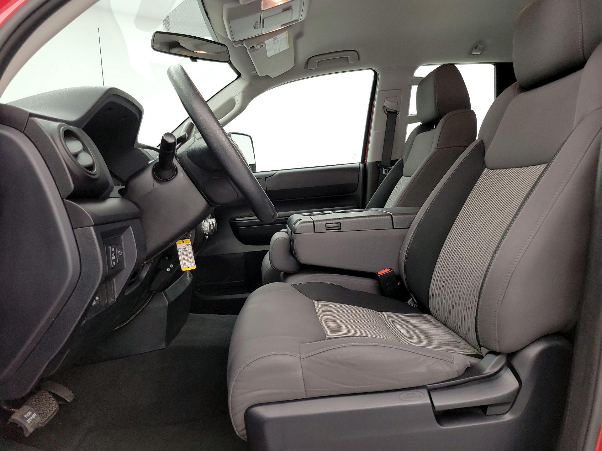 Thumbnail: 2017 Toyota Tundra - 11