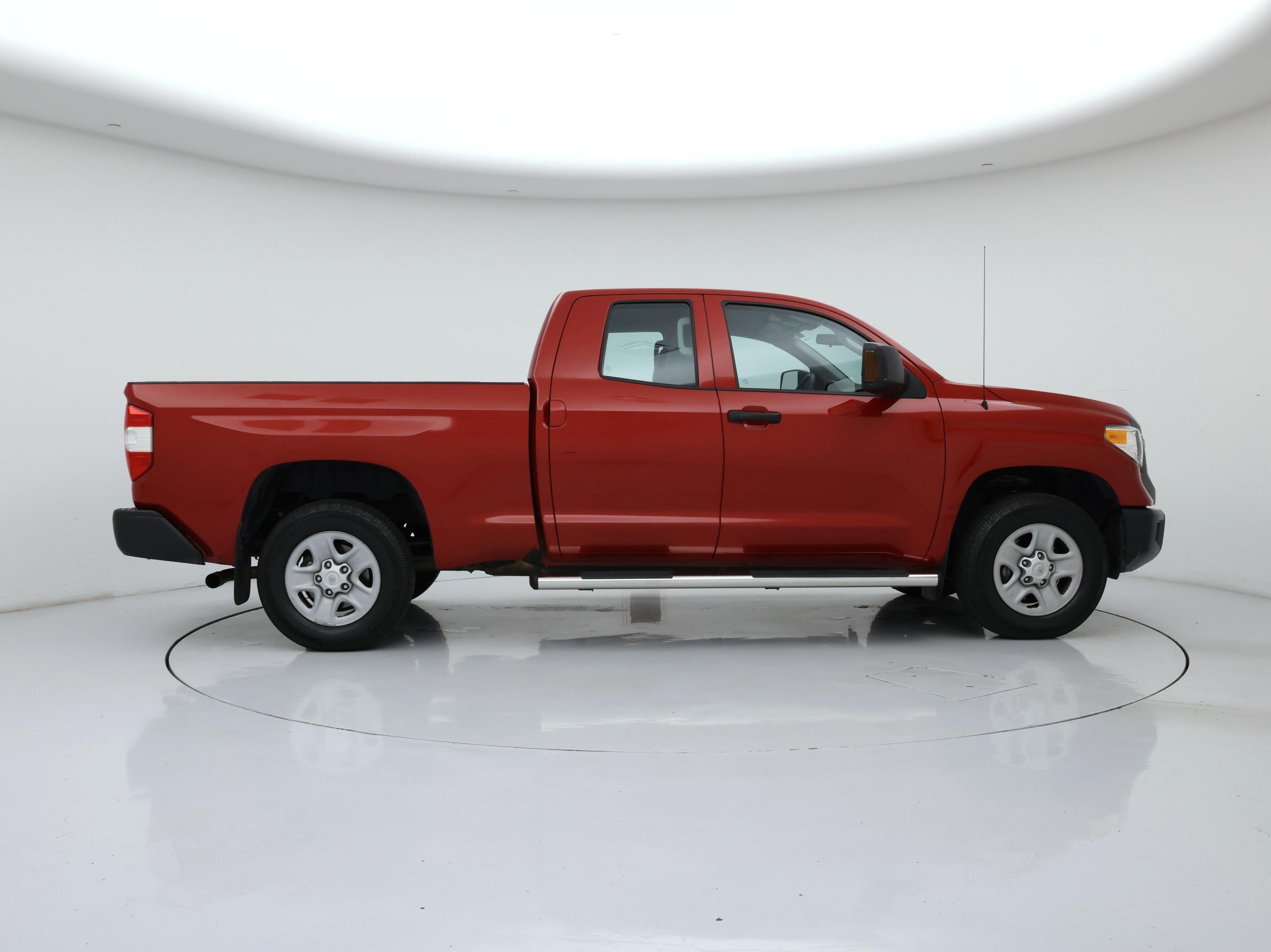 Thumbnail: 2017 Toyota Tundra - 7