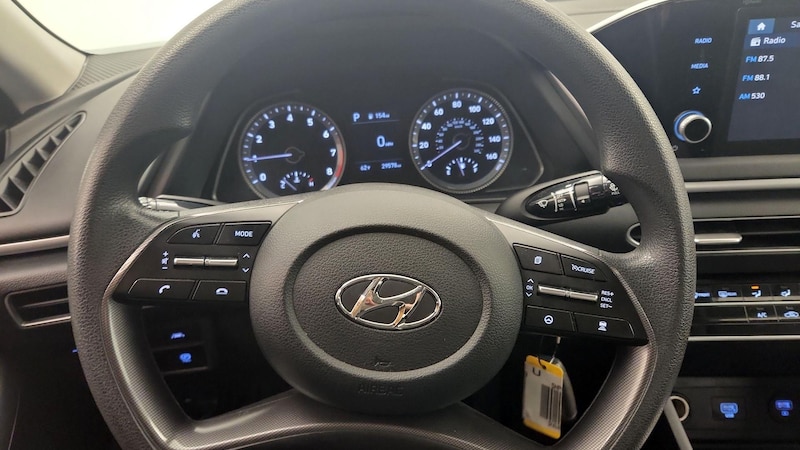 2022 Hyundai Sonata SE 10