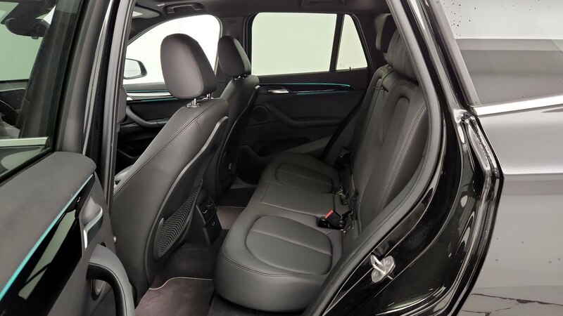 2022 BMW X1 xDrive28i 21