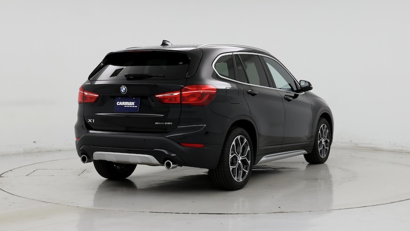 2022 BMW X1 xDrive28i 8