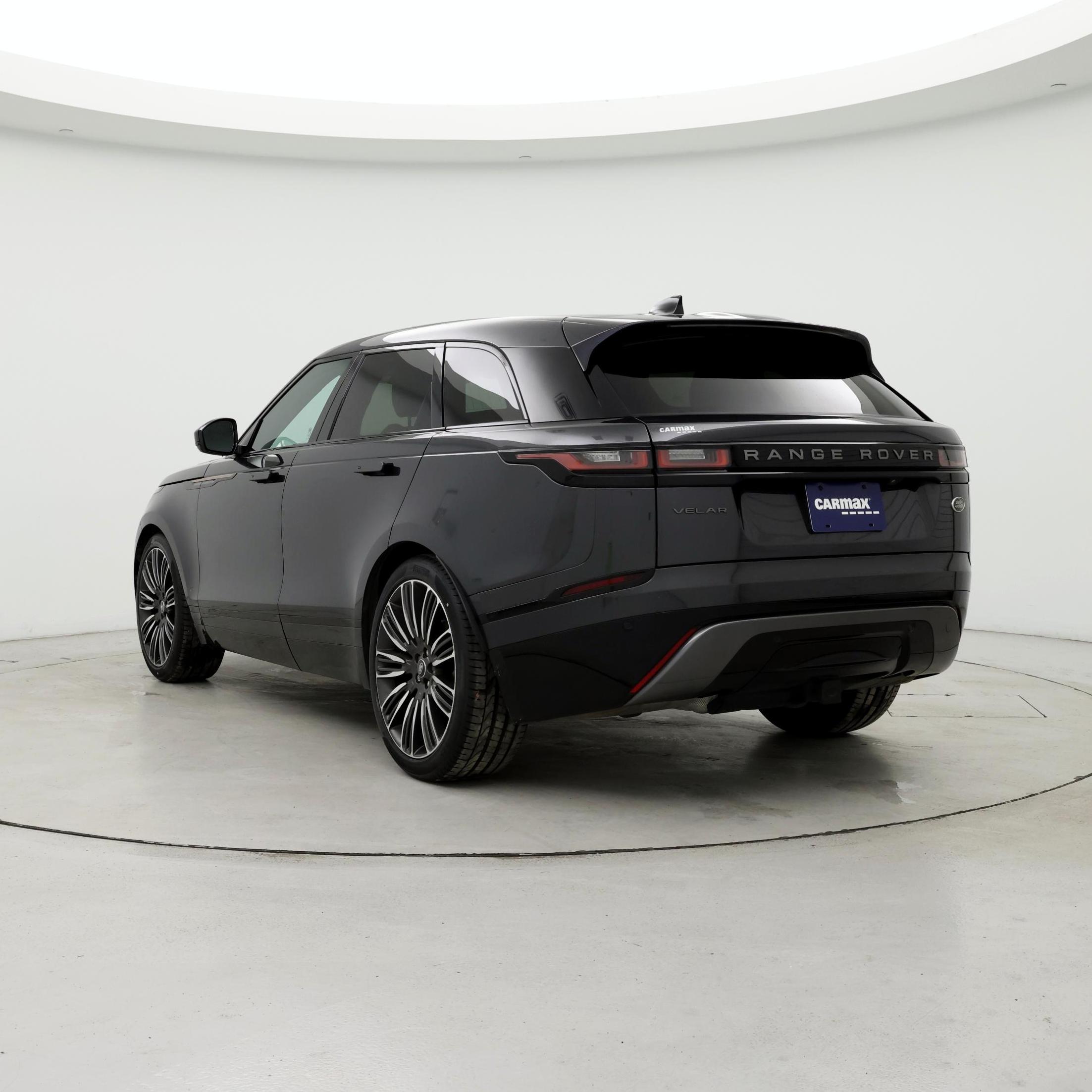 Thumbnail: 2022 Land Rover Range Rover Velar - 2
