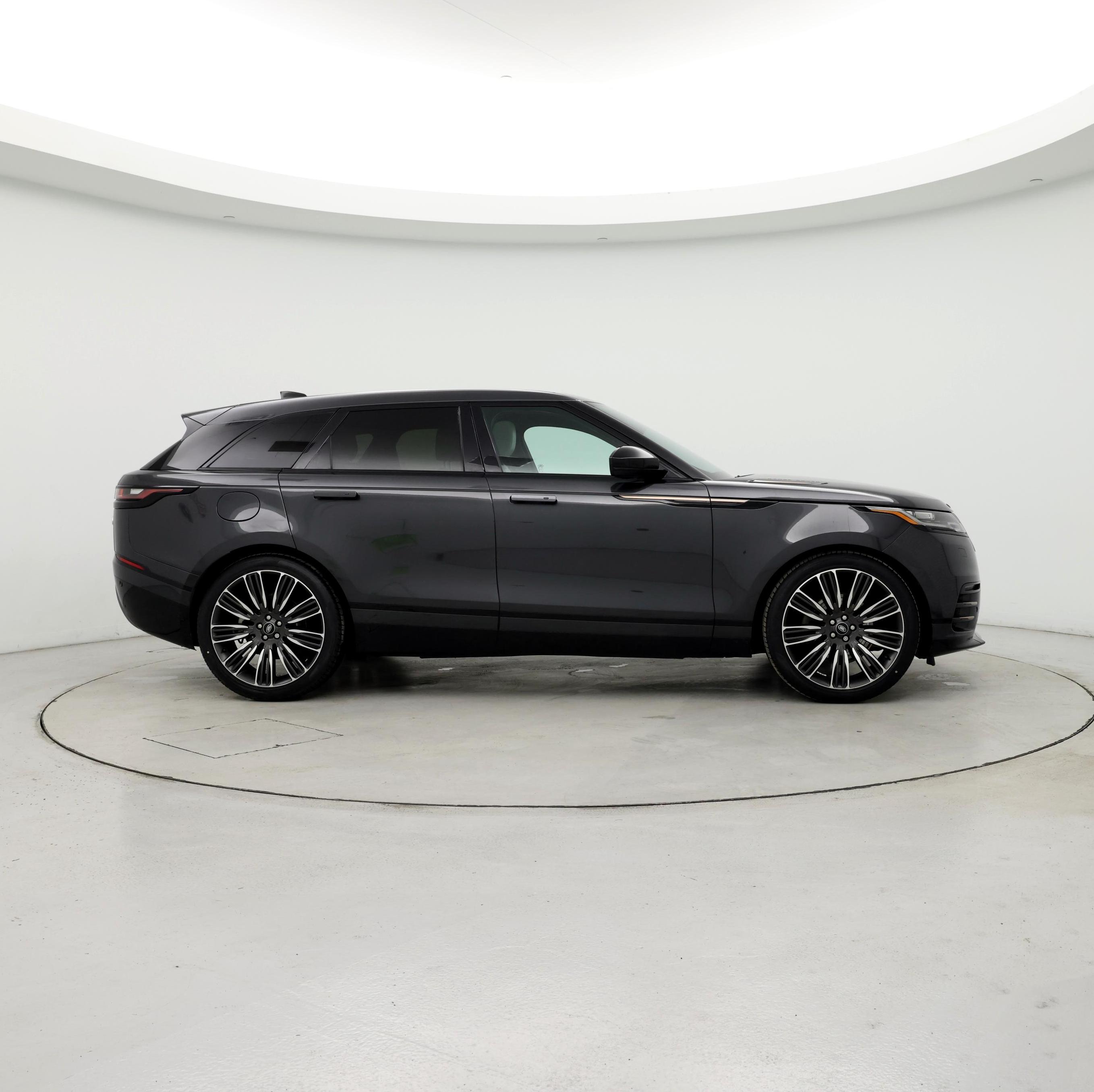 Thumbnail: 2022 Land Rover Range Rover Velar - 7