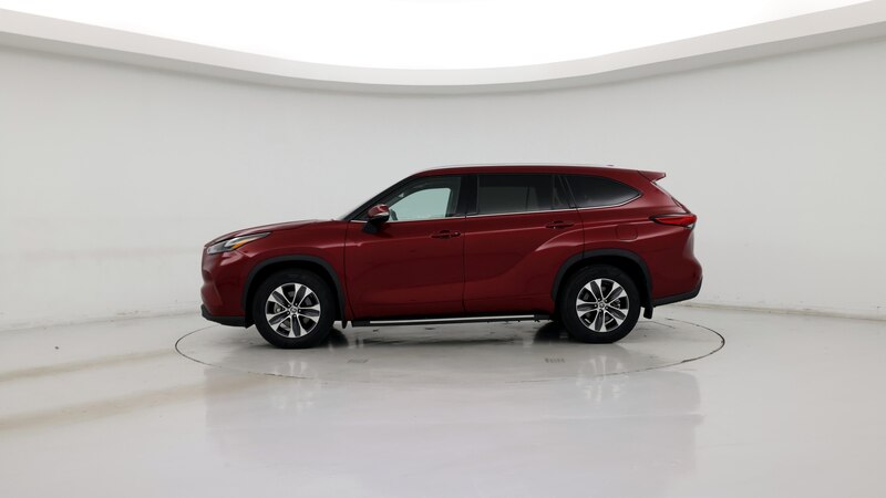 2022 Toyota Highlander XLE 3