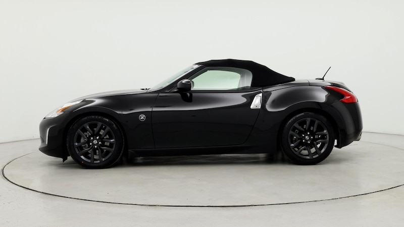 2017 Nissan Z Sport 3