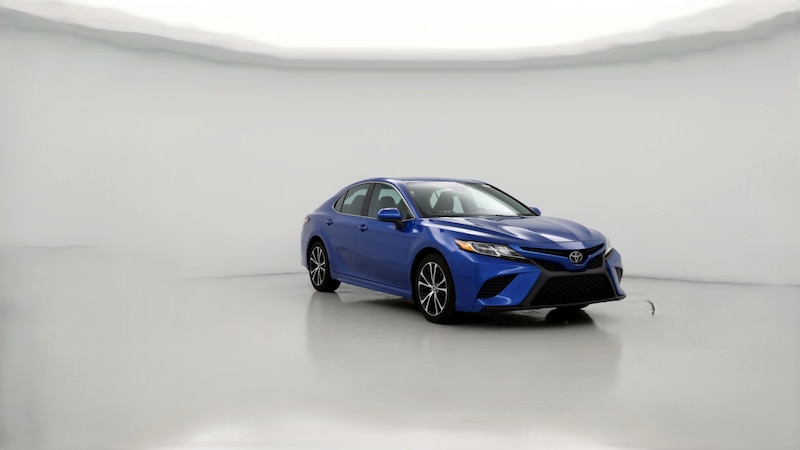 2019 Toyota Camry SE Hero Image