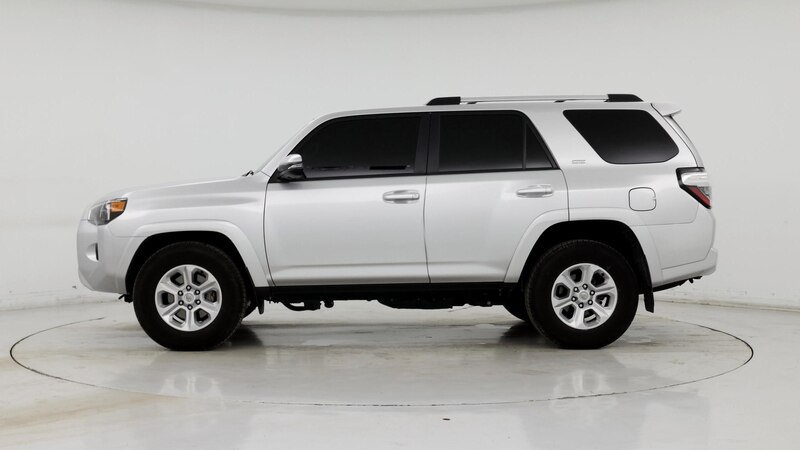 2022 Toyota 4Runner SR5 3