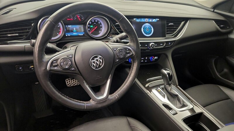 2018 Buick Regal Essence 9