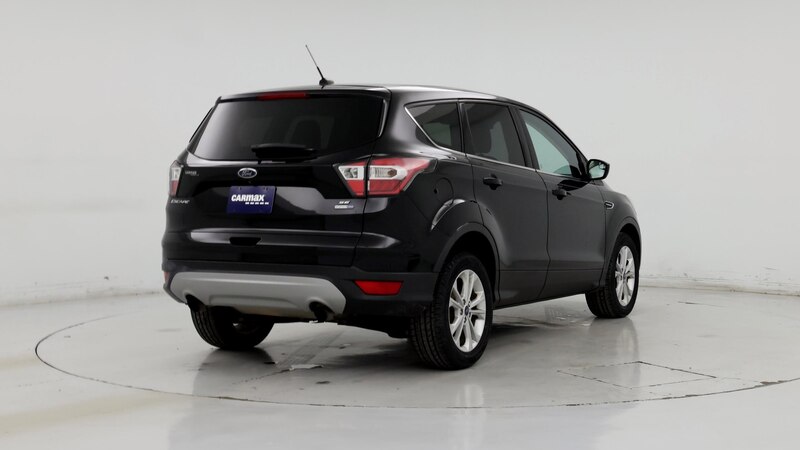 2017 Ford Escape SE 8