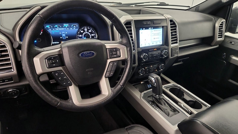 2016 Ford F-150 Lariat 9