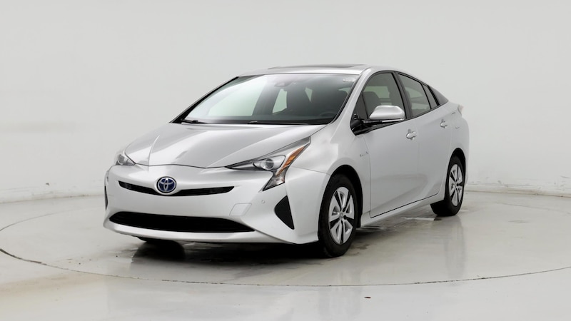 2018 Toyota Prius Three 4