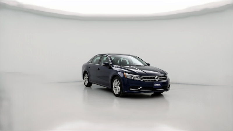 2018 Volkswagen Passat SE Hero Image