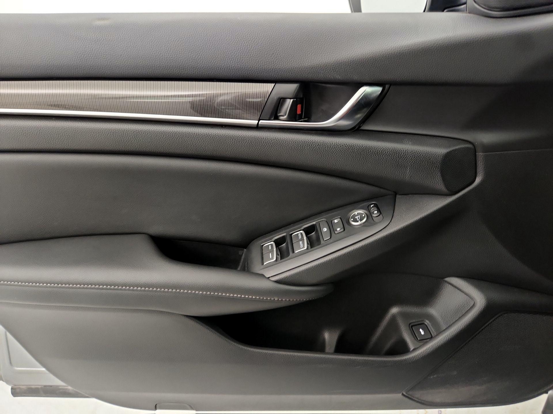 Thumbnail: 2022 Honda Accord - 12