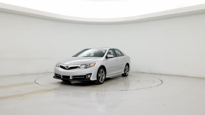 2014 Toyota Camry SE 4