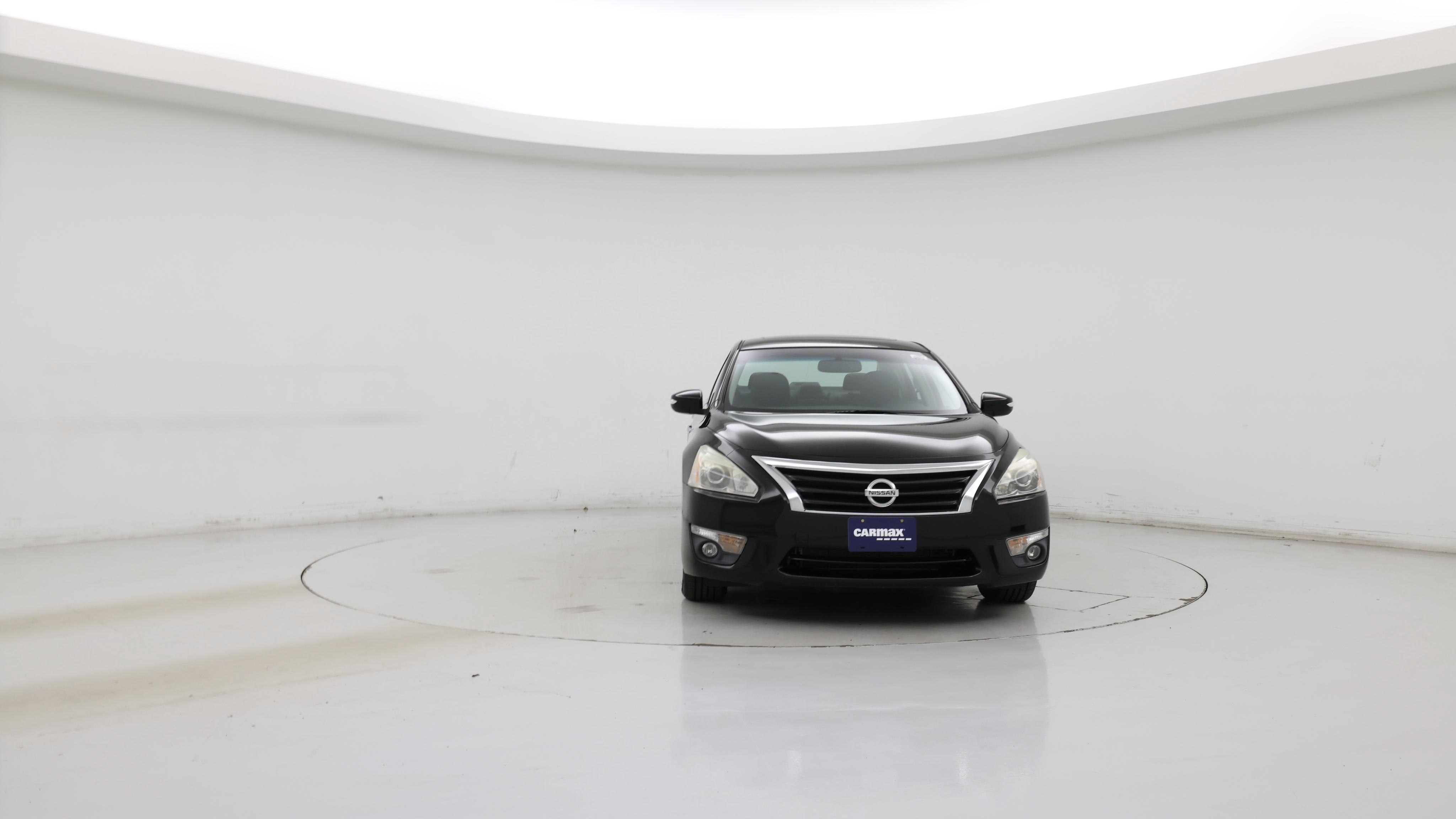 Thumbnail: 2013 Nissan Altima - 5