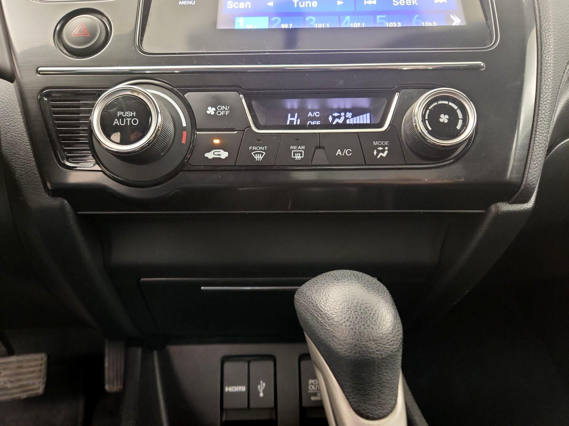Thumbnail: 2015 Honda Civic - 16