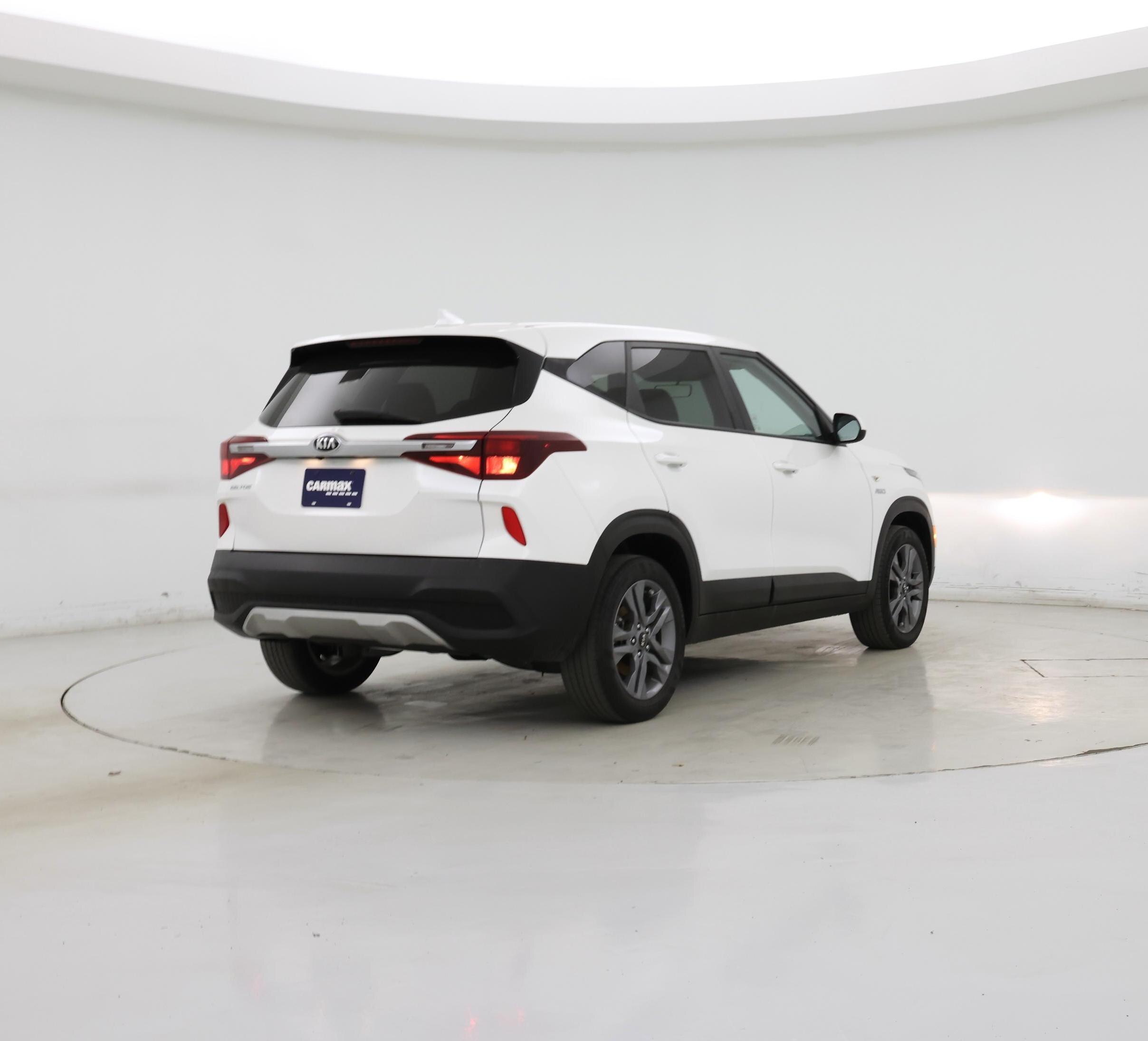 Thumbnail: 2021 Kia Seltos - 8