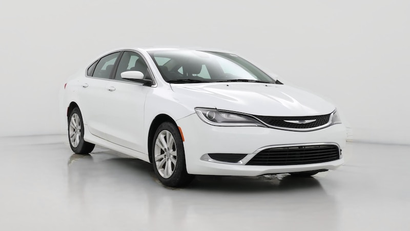 2015 Chrysler 200 Limited Hero Image