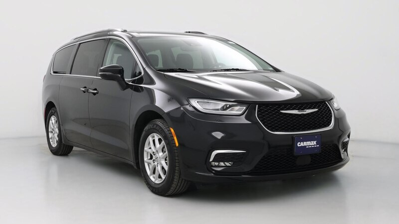 2021 Chrysler Pacifica Touring L Hero Image