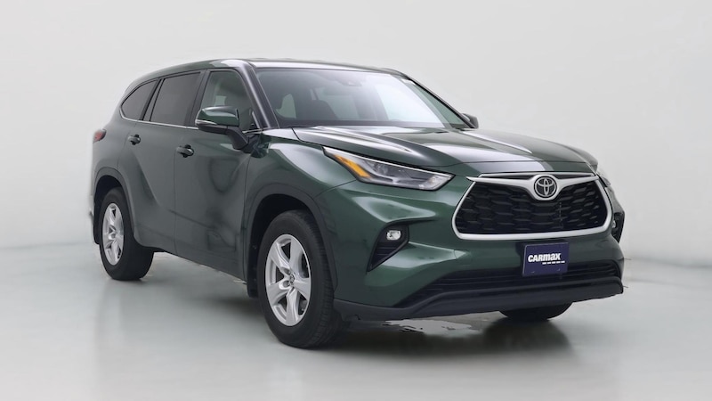 2023 Toyota Highlander LE Hero Image