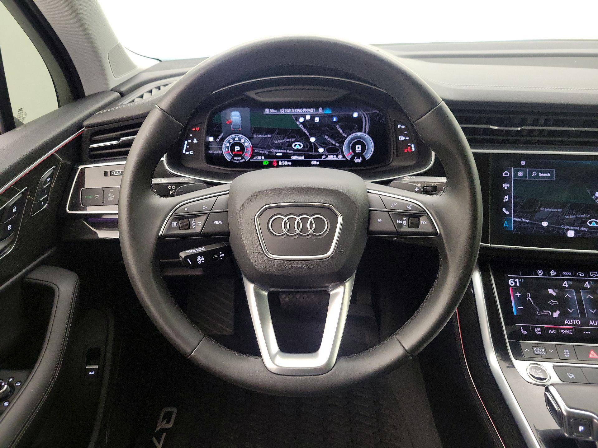 Thumbnail: 2023 Audi Q7 - 10