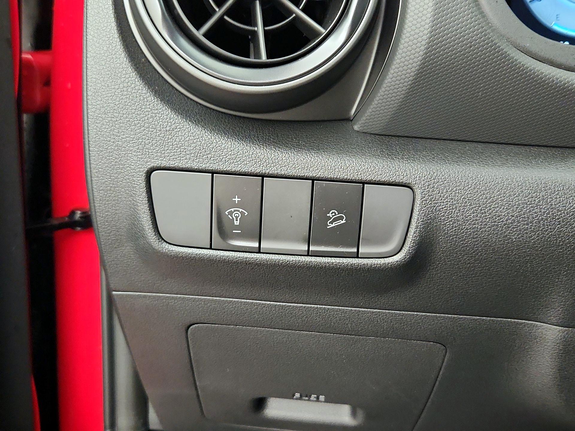 Thumbnail: 2022 Hyundai Kona - 13