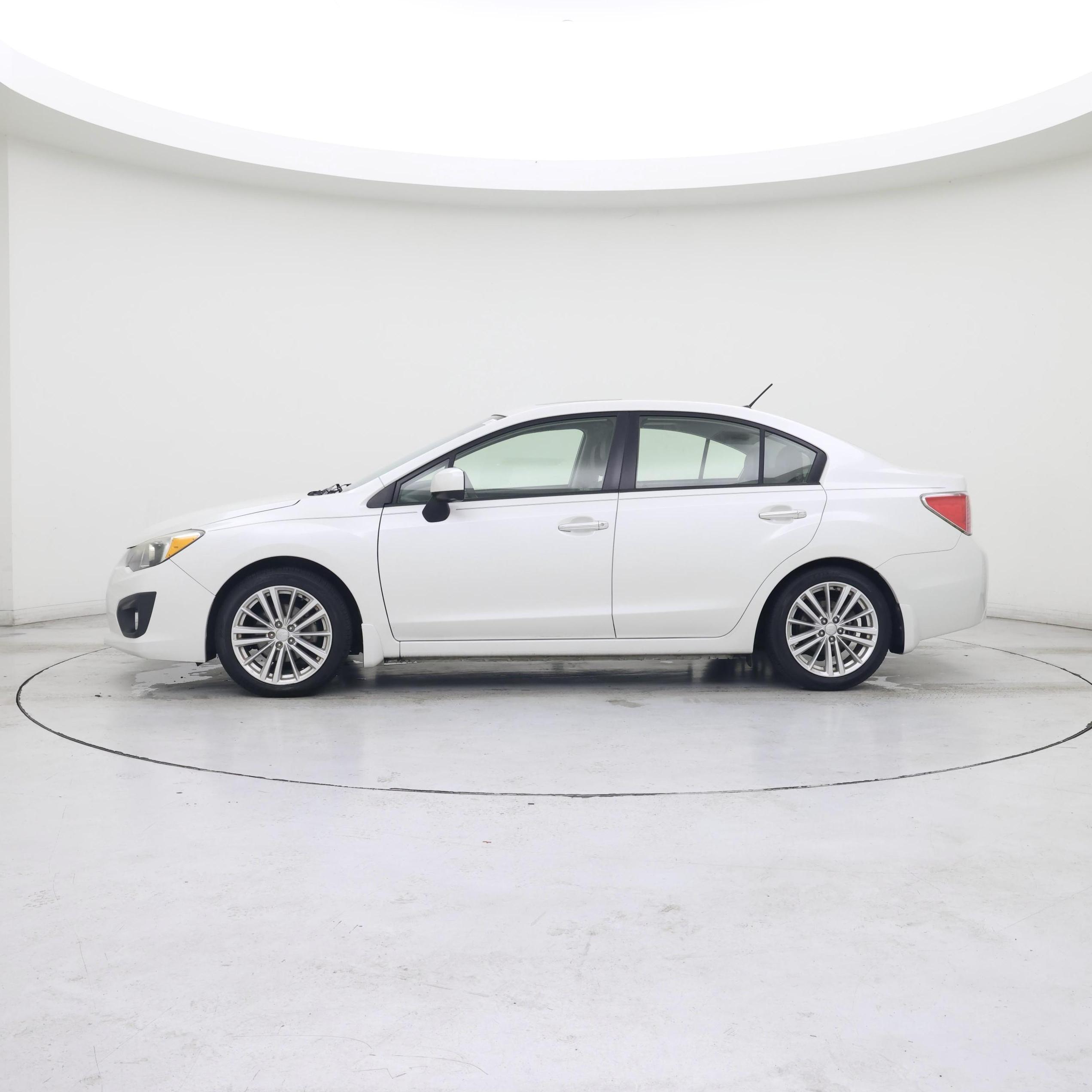 Thumbnail: 2014 Subaru Impreza - 3