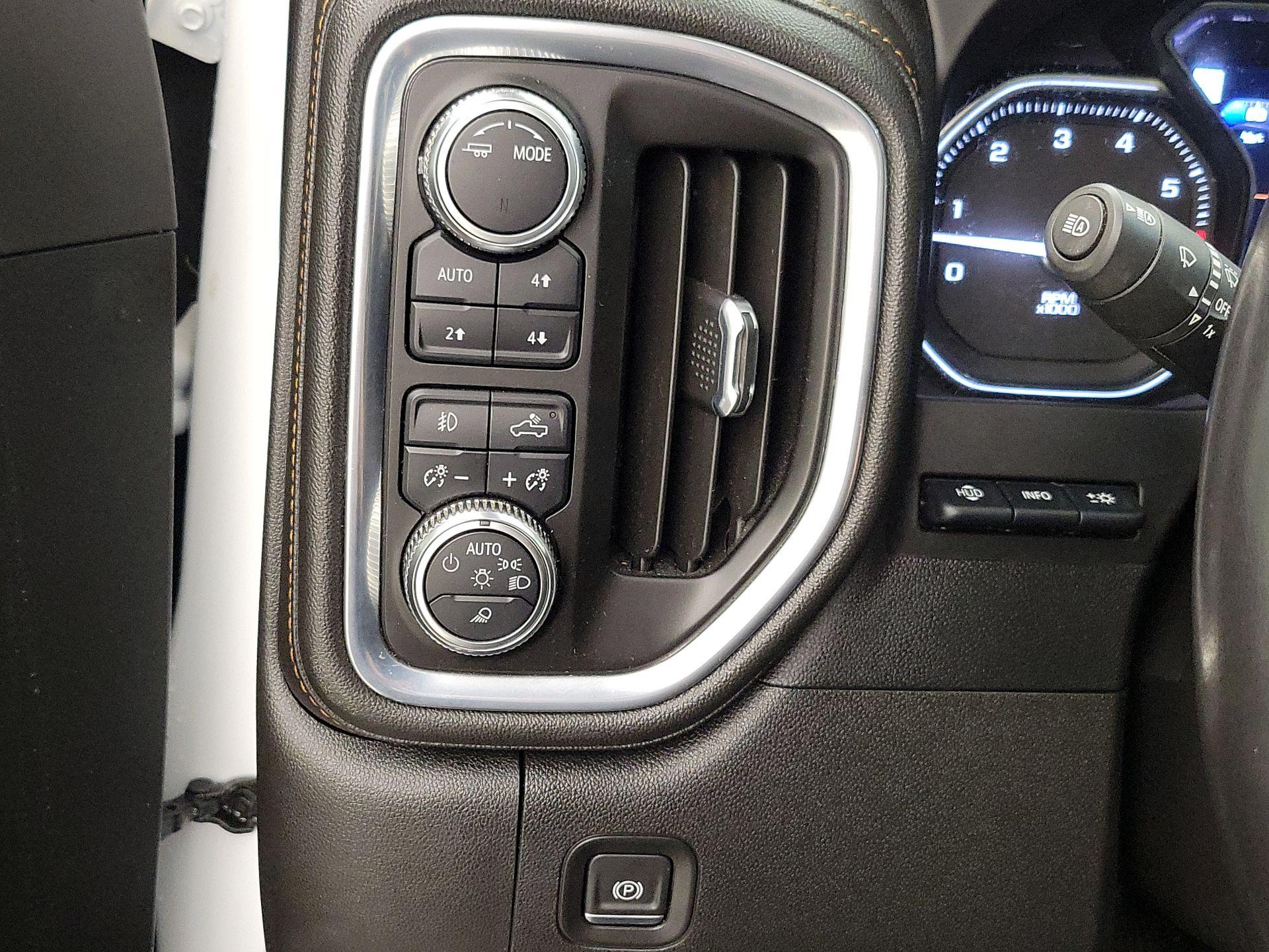 Thumbnail: 2022 GMC Sierra 3500 - 13
