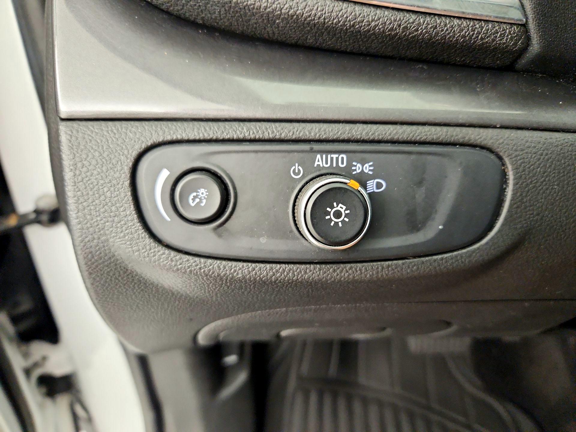 Thumbnail: 2017 Buick Encore - 13