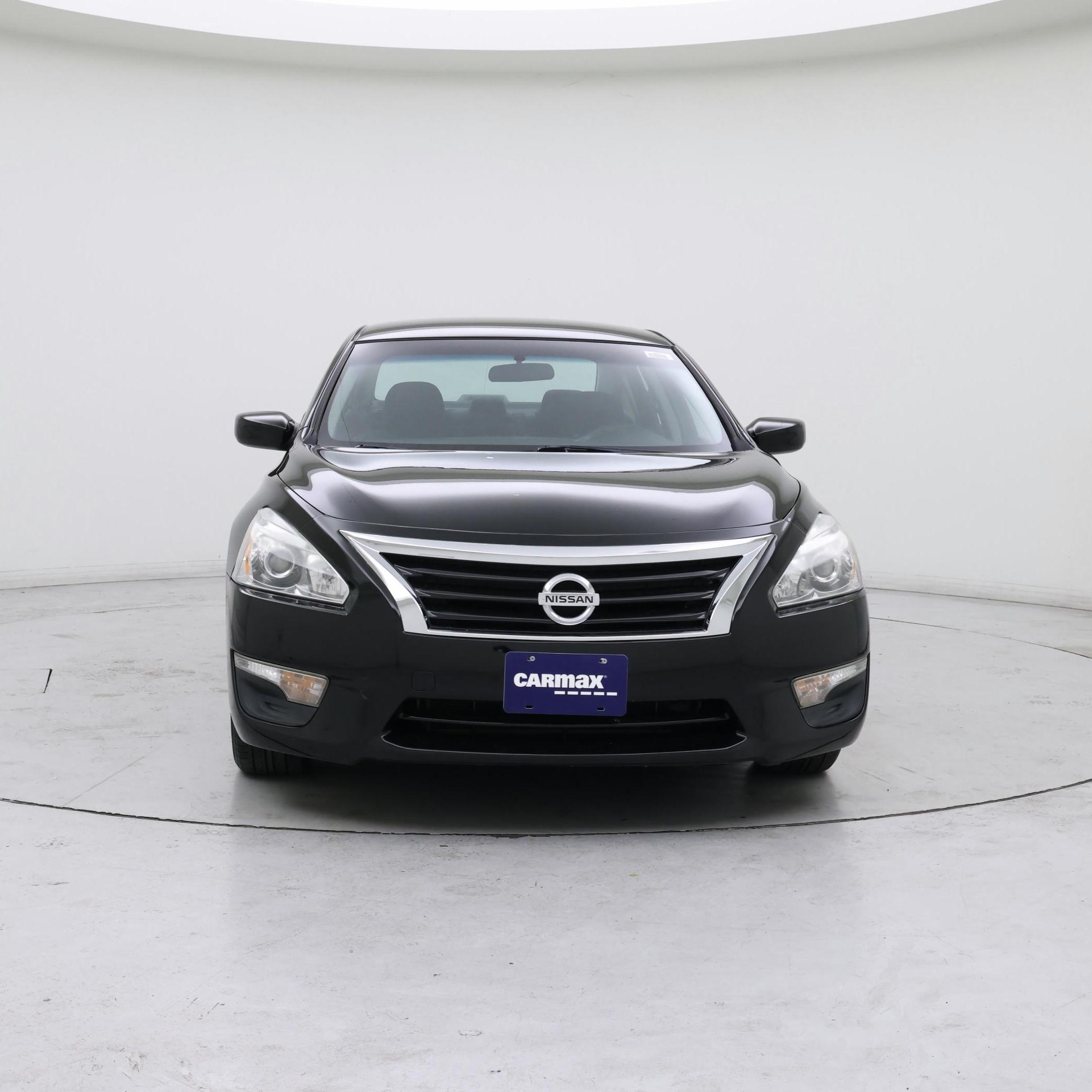 Thumbnail: 2015 Nissan Altima - 5
