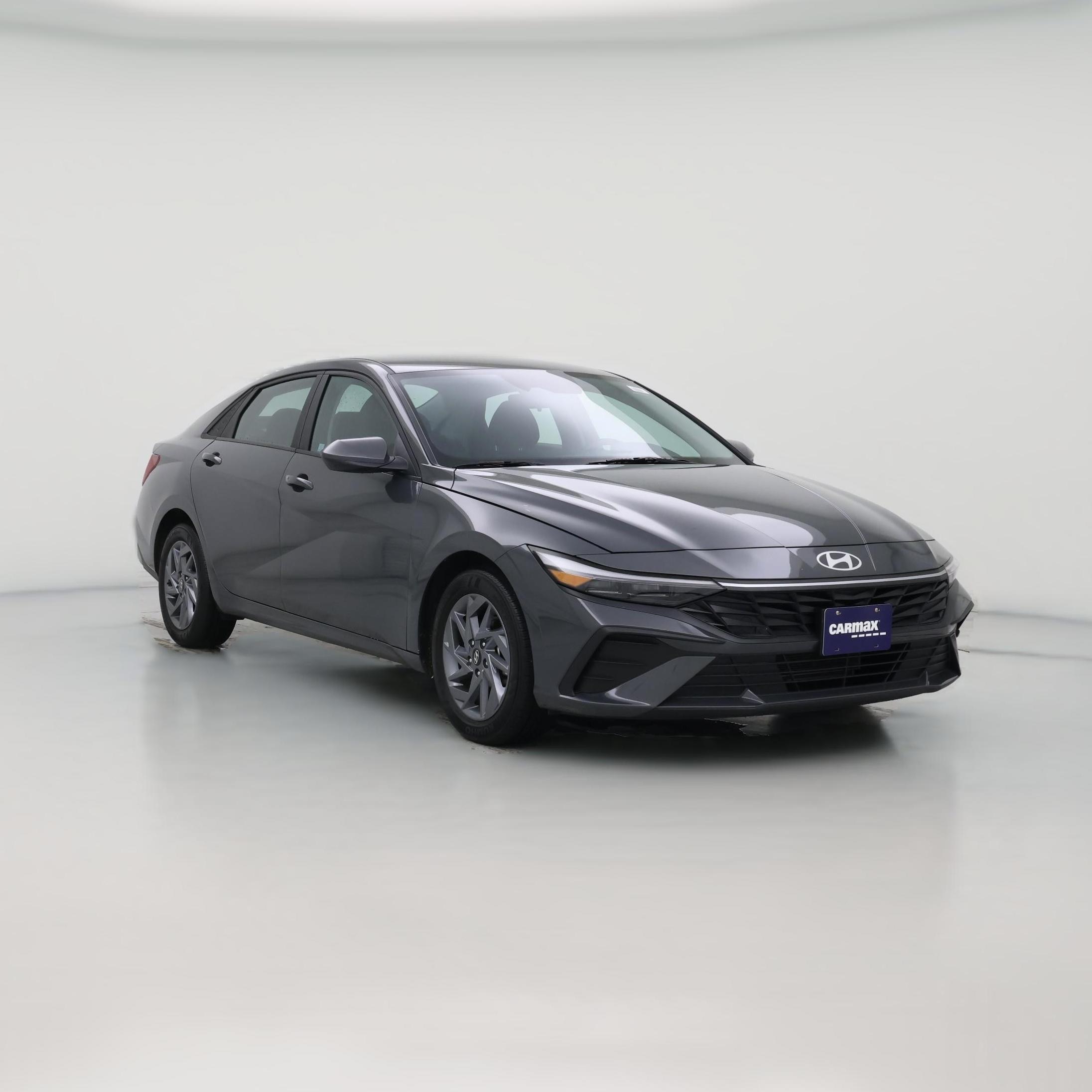 Thumbnail: 2024 Hyundai Elantra - 1