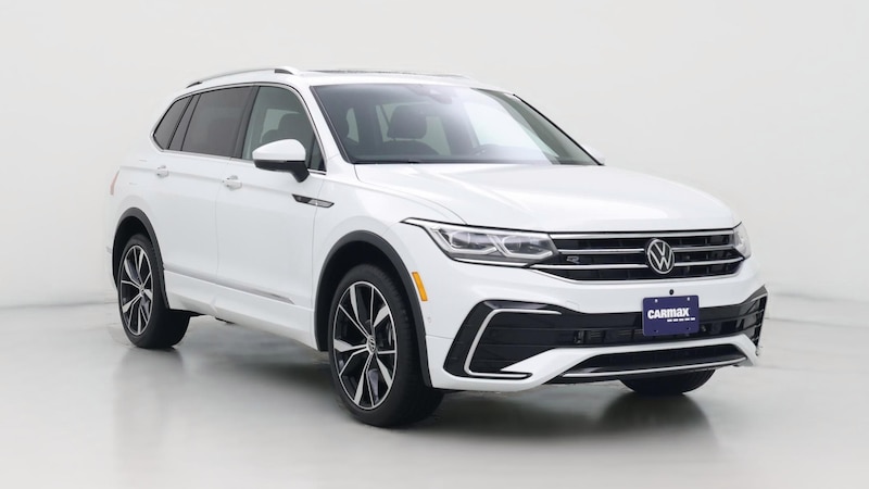 2024 Volkswagen Tiguan SE R-Line Hero Image