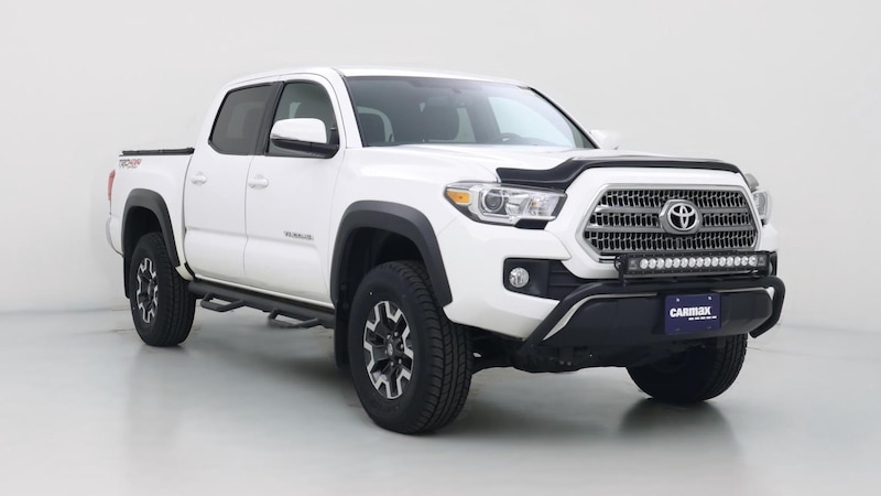 2017 Toyota Tacoma TRD Off-Road Hero Image