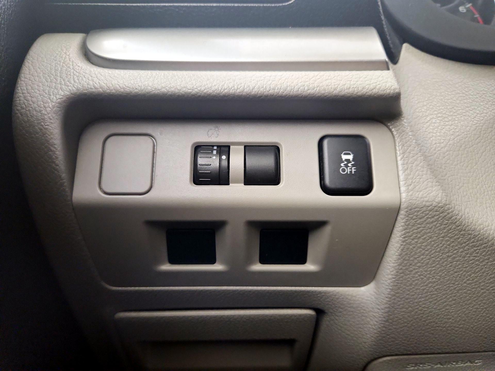 Thumbnail: 2015 Subaru Forester - 13