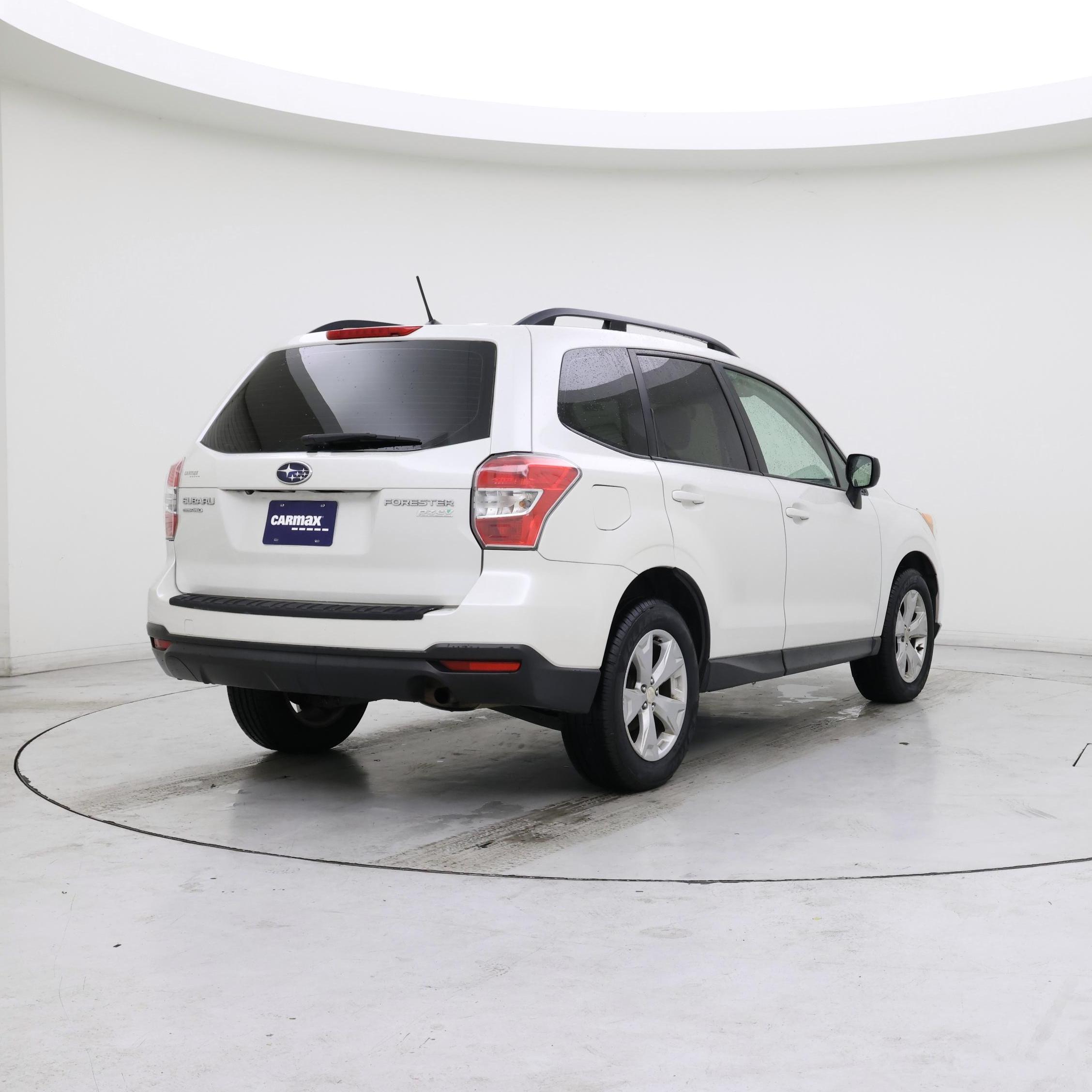 Thumbnail: 2015 Subaru Forester - 8