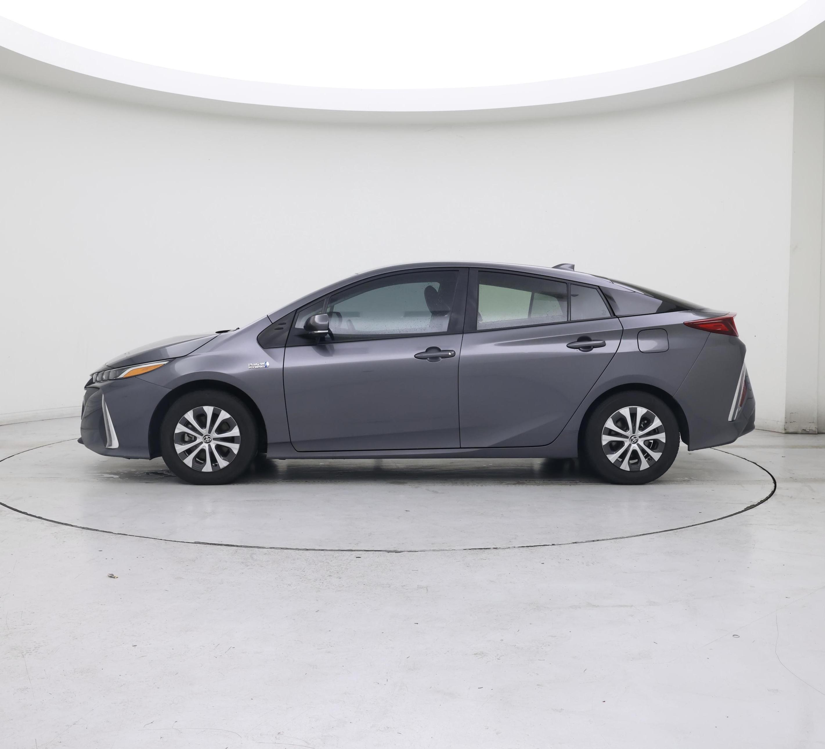 Thumbnail: 2022 Toyota Prius Prime - 3