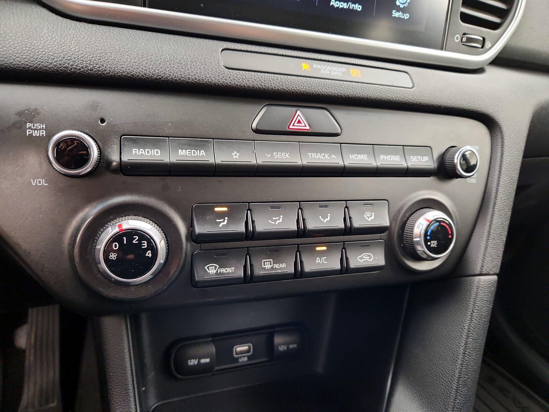 Thumbnail: 2021 Kia Sportage - 16