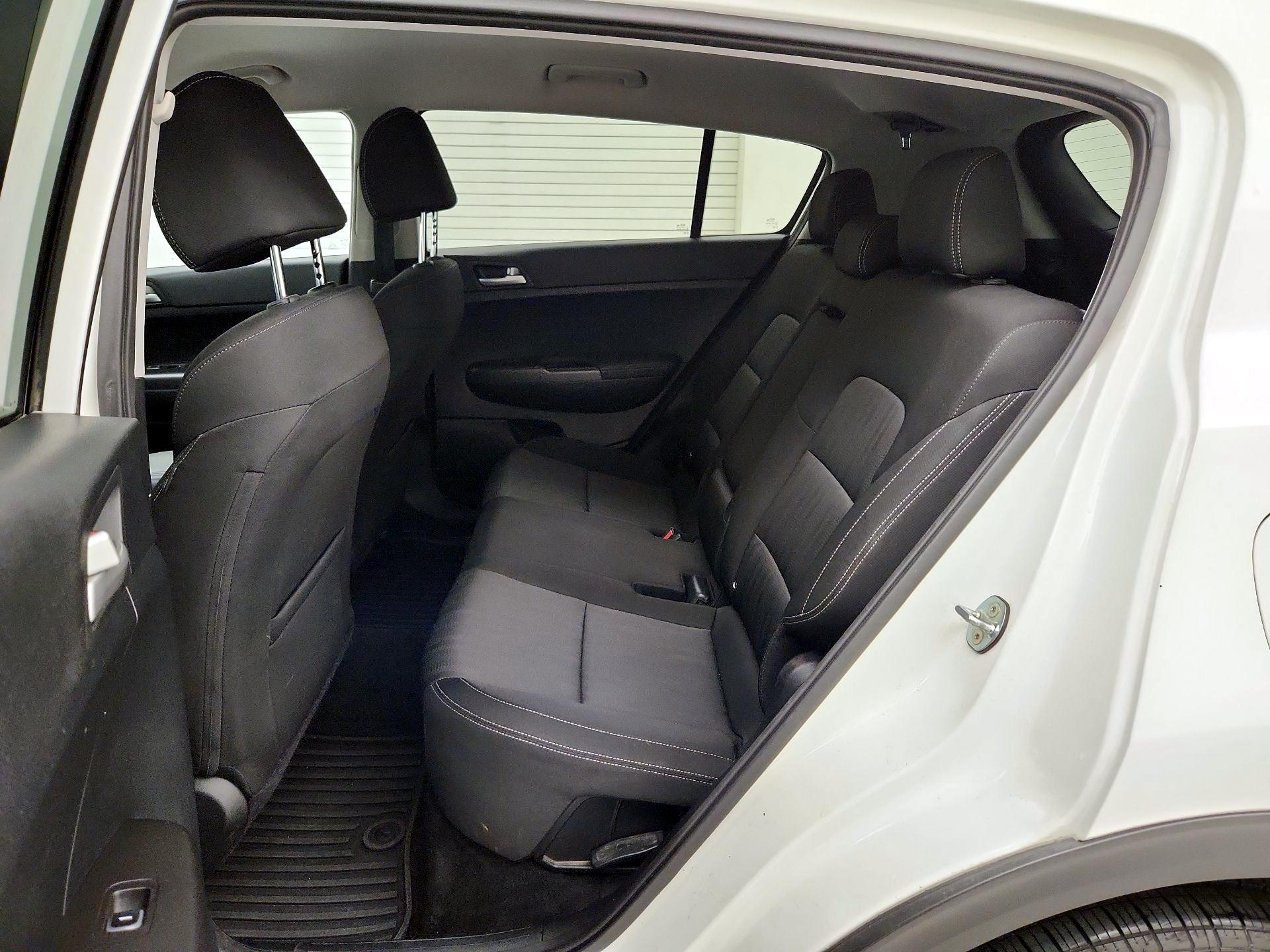 Thumbnail: 2021 Kia Sportage - 19