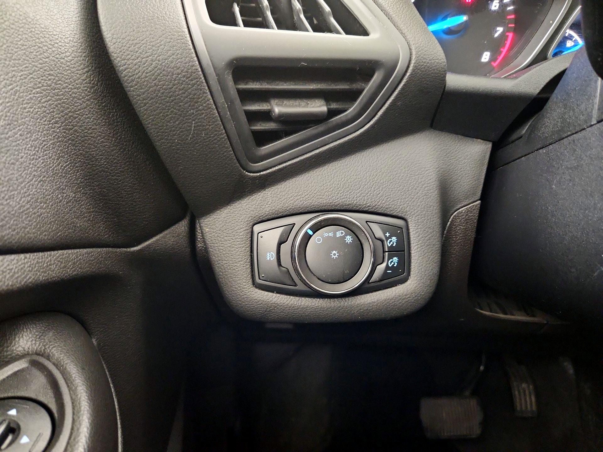 Thumbnail: 2014 Ford Escape - 13