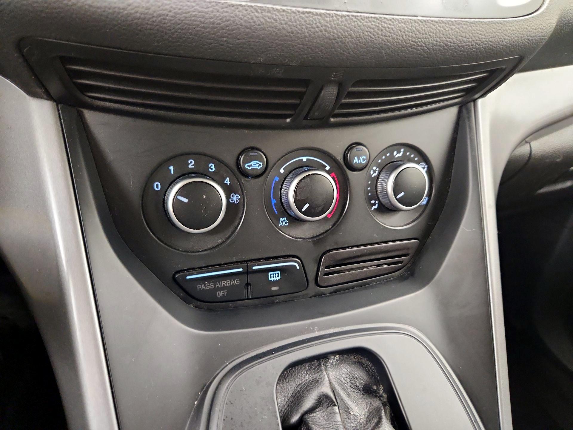 Thumbnail: 2014 Ford Escape - 16