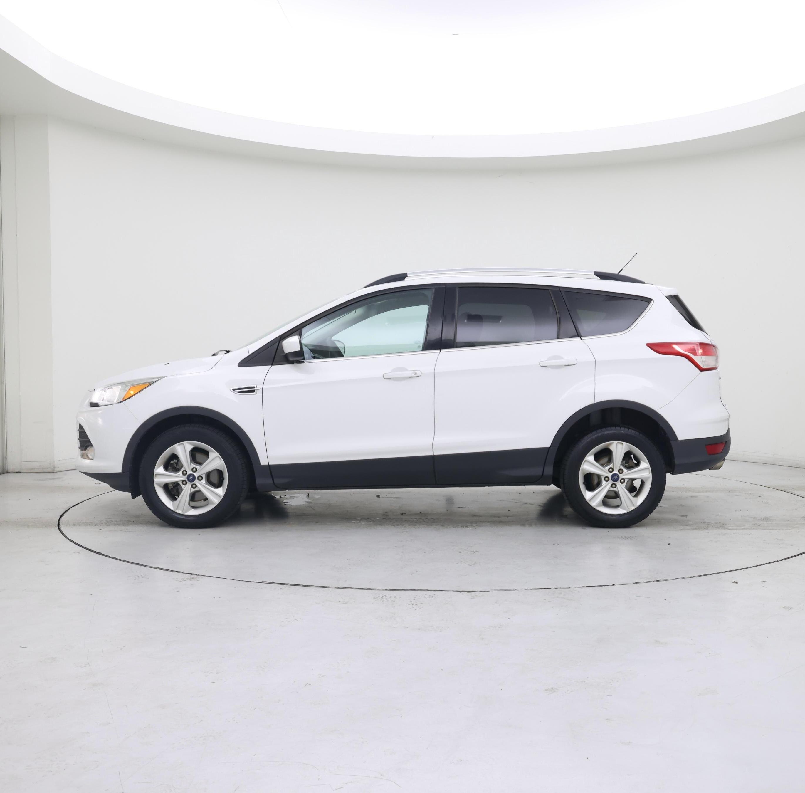 Thumbnail: 2014 Ford Escape - 3