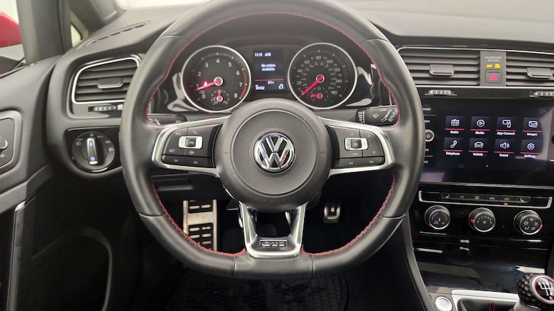 2020 Volkswagen Golf GTI SE 10