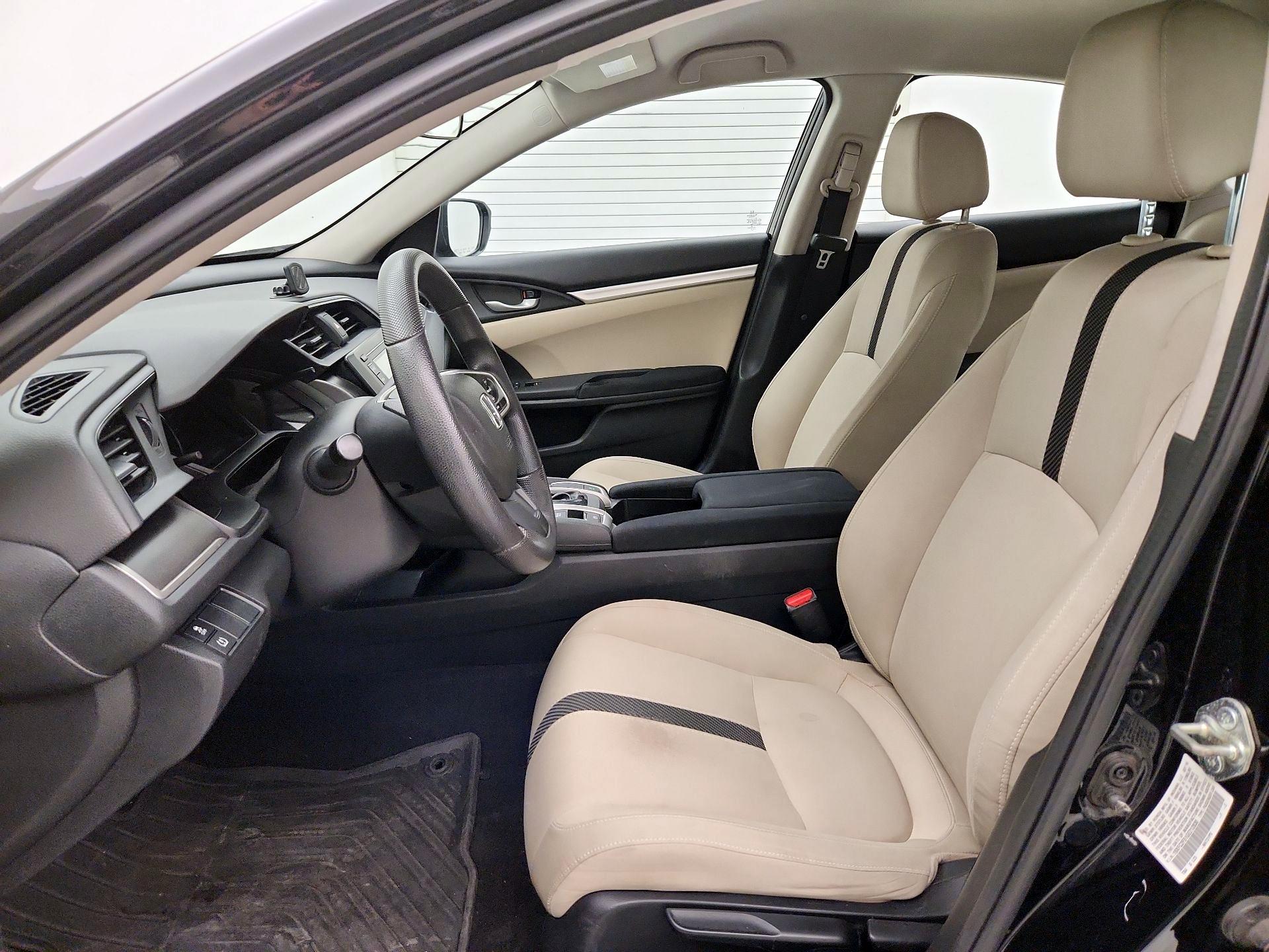 Thumbnail: 2016 Honda Civic - 11