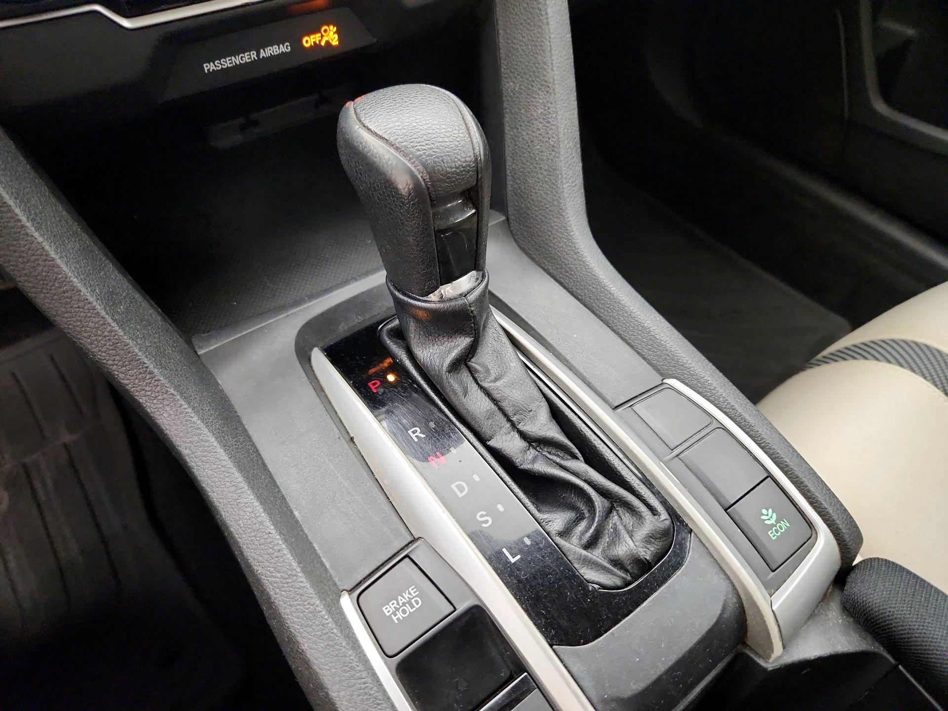 Thumbnail: 2016 Honda Civic - 17